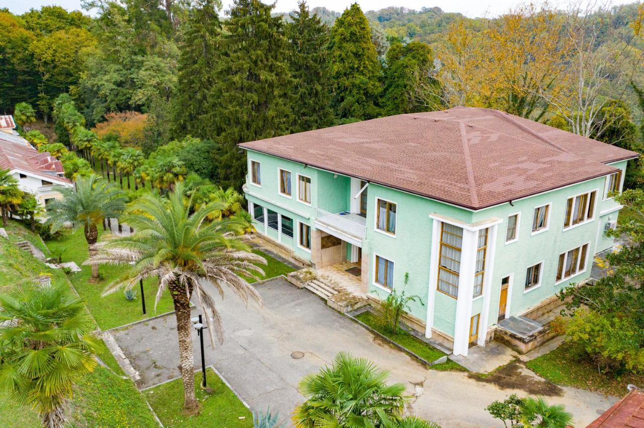 Резиденция Президента В Мюссере Myussera Exterior foto