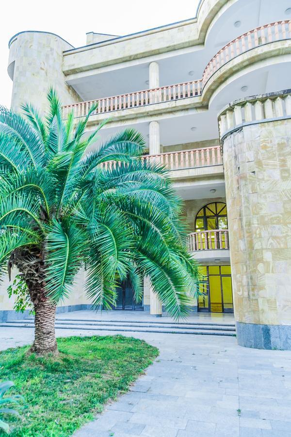 Резиденция Президента В Мюссере Myussera Exterior foto