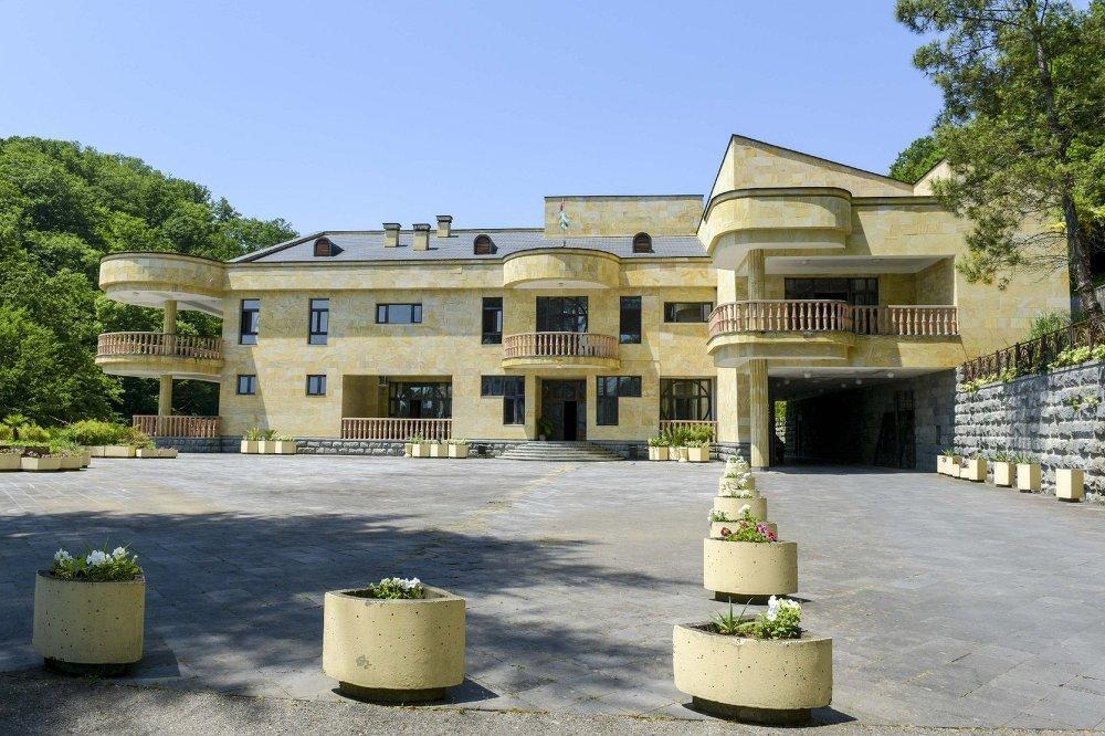 Резиденция Президента В Мюссере Myussera Exterior foto